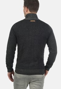 INDICODE JEANS Kofta - black