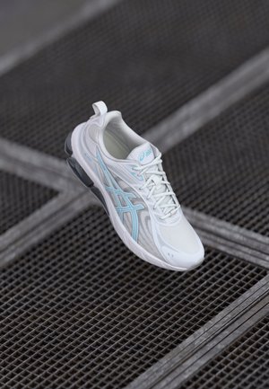 GEL-QUANTUM 180 VIII UNISEX - Trainers - white/piedmont grey