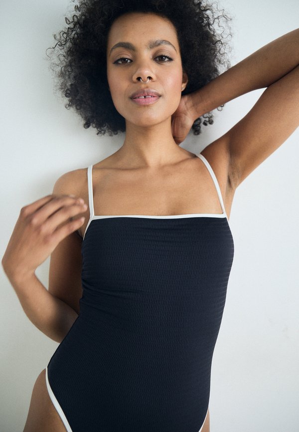 BEACH BOUND SQUARE NECK ONE PIECE - Swimsuit4