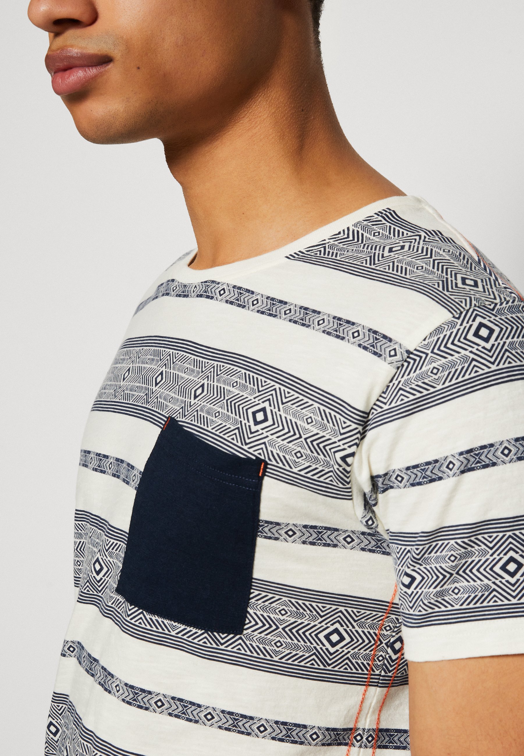 INDICODE JEANS T-Shirt Print - Offwhite
