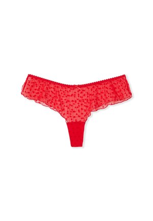 Roter transparenter Spitzen-String mit herzförmigen Mustern, gerafftem Bund und kleinem Schleifendetail in der vorderen Mitte.