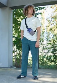 Legacies INTER MILANO MAIOLICA TEE - Sporto klubų atributika - off white