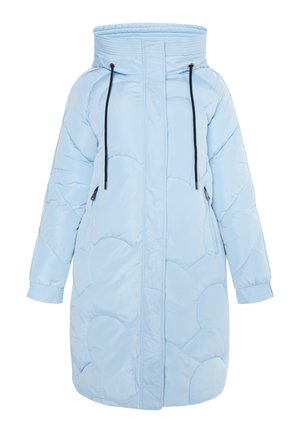 Világoskék puffermellény magas gallérral, fekete húzózsinórokkal, cipzáras oldalsó zsebekkel és steppelt mintával a szigetelés érdekében.