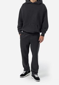 Pegador Felpa con cappuccio - black