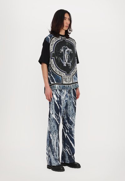 Roberto Cavalli MARBLE COOL FIT TEE - Apdrukāts T-krekls - blue