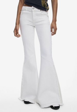 FLARED - Jeansy Dzwony