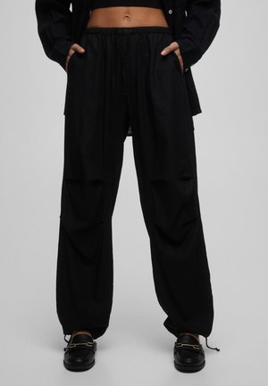 PULL&BEAR, Træningsbukser - black