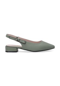 Groene slingback schoenen met een spitse neus, matte afwerking, lage blokhak en een zijklip. Gladde textuur en eenvoudig ontwerp.