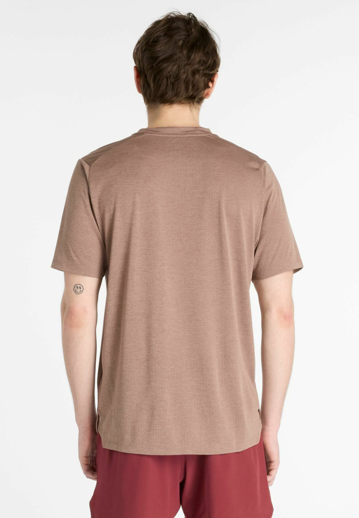 ATHLETICS T-SHIRT