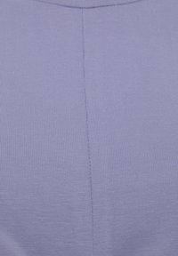 Thumbnail Image 6