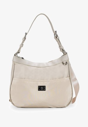 Bolso de mano de nailon beige con forma curva, cierre de cremallera, correa ajustable y un bolsillo delantero con un detalle de logo negro.