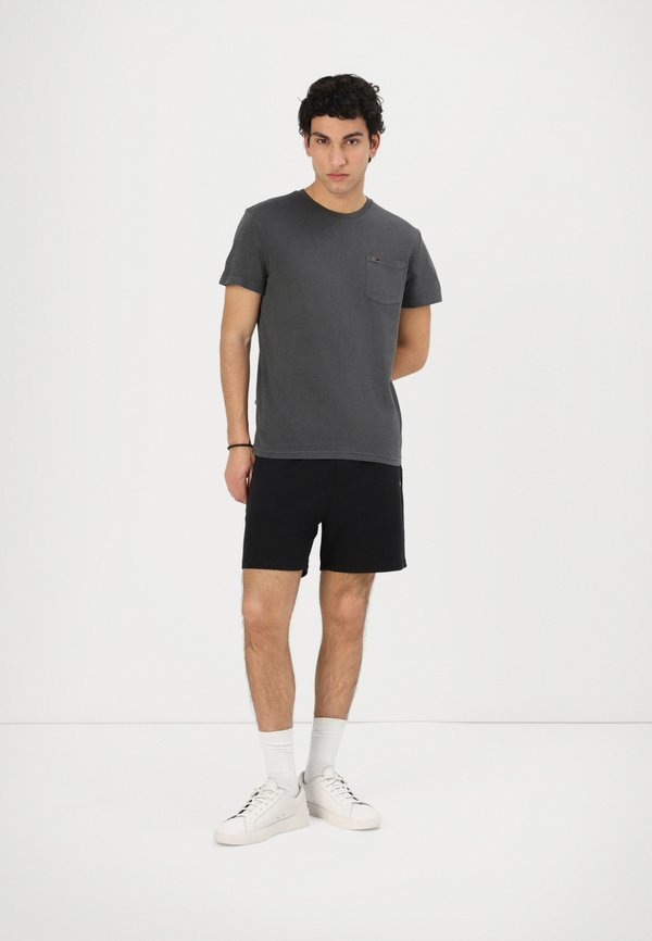 SLIM WASHED POCKET TEE - Basic T-shirt2