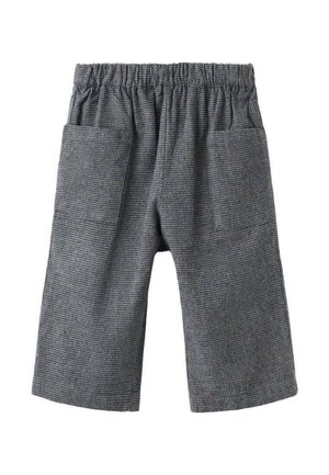 Shorts à carreaux gris avec taille élastique et deux poches latérales. Le tissu a un tissage texturé, offrant un look décontracté.