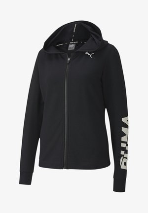 Sudadera con capucha y cremallera completa negra de Puma, con cierre frontal, capucha, logo de Puma en el pecho y texto llamativo "PUMA" en la manga izquierda.