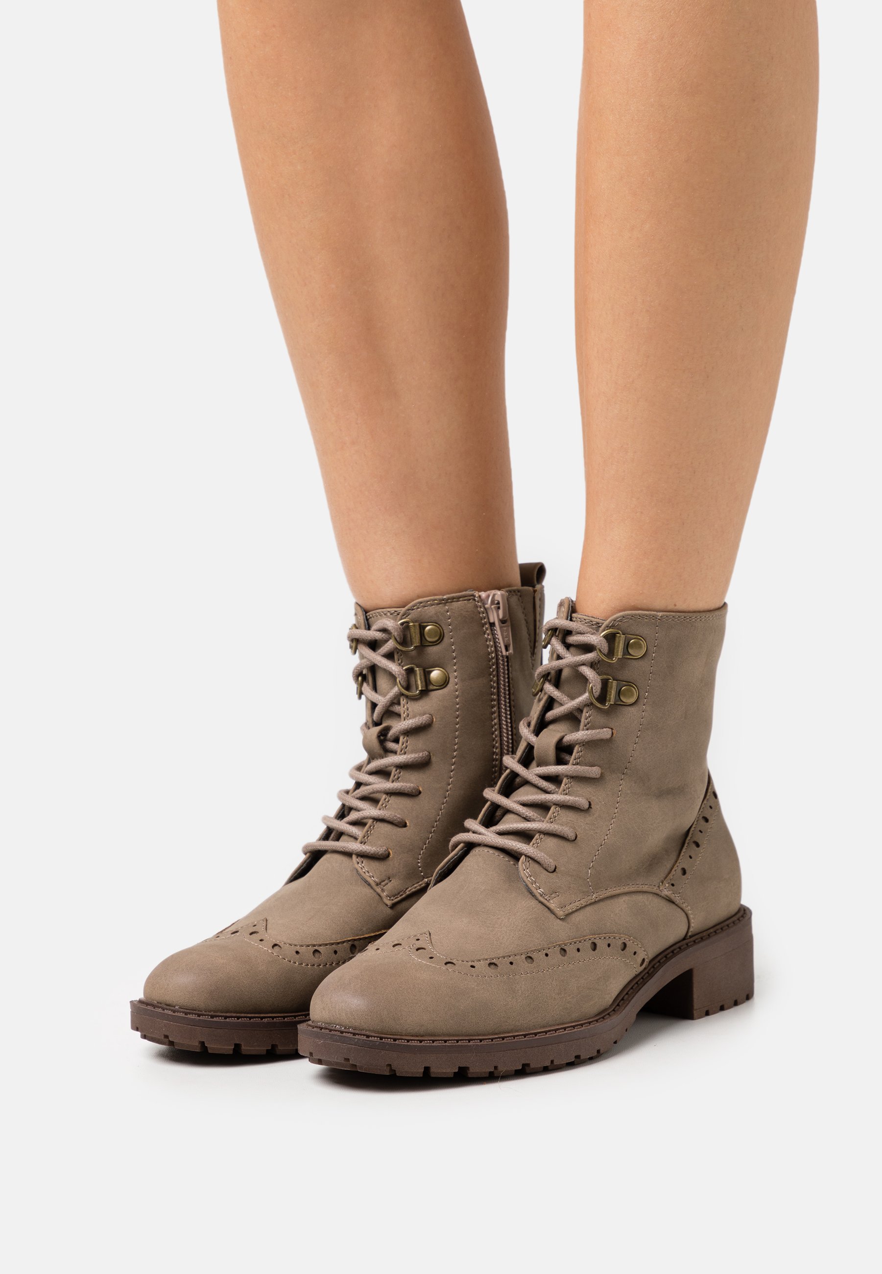 Marks \u0026 Spencer Botines con cordones - beige - Zalando.es