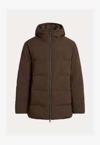 Pasirinkta, nutmeg brown