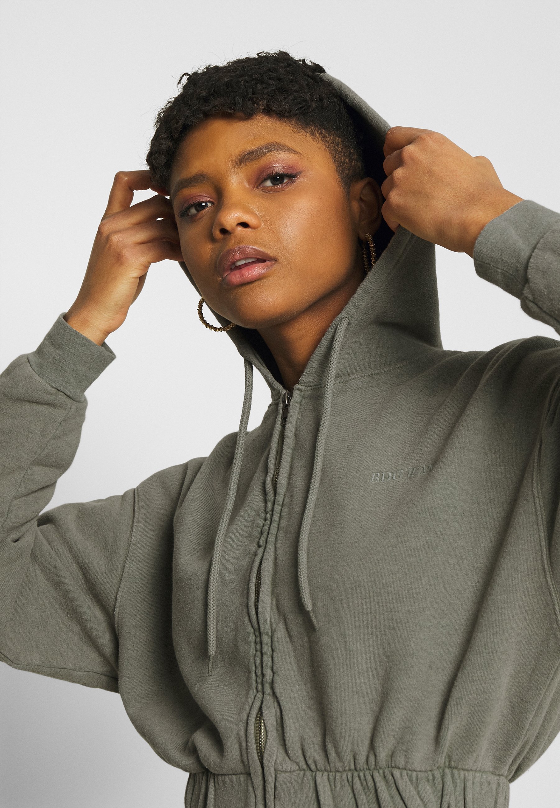 aero pullover moletom com capuz