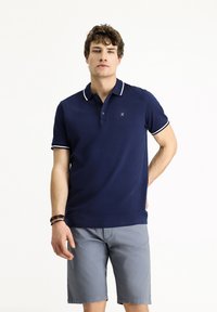 Kigili KONTRAST KRAGEN - Polo - medium navy blue