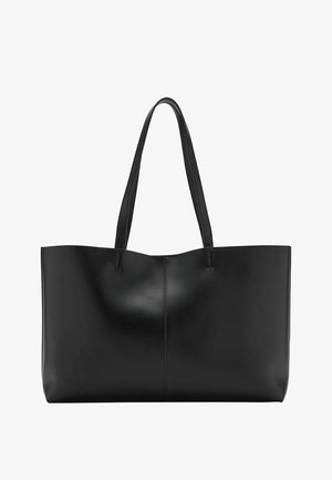 Schwarze Leder-Tote mit zwei langen Griffen, einem eleganten Design und subtilen Nähten entlang der Mittelnaht. Glatte Textur.