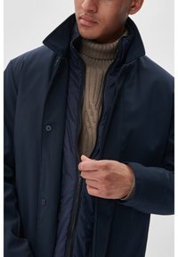 Matinique MAPHILMAN TECH MIDI - Palton clasic - dark navy