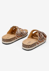 Bosanova CON PIEDRAS Y HEBILLAS - Mules - oro