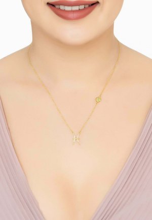 Latelita Necklace - white