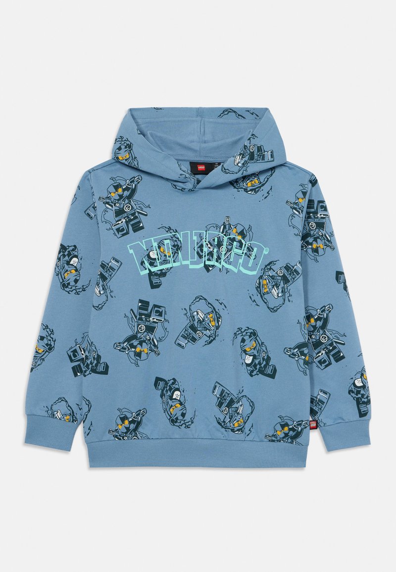 Felpa blu chiaro realizzata in tessuto morbido, con una grafica ripetuta di personaggi con accessori e polsini e orlo a costine.