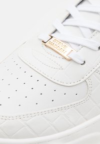 Steve Madden BRENT - Sapatilhas - white
