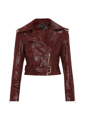 Lyhennetty viininpunainen nahkatakki kiiltävällä pinnalla, leveillä kauluksilla, vetoketjukiinnityksellä edessä ja vyötämällä vyötä. Varustettu säätöä varten vetoketjullisilla hihansuilla.