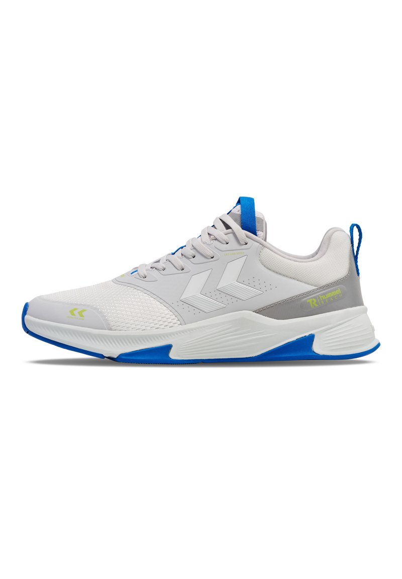 Scarpe sportive grigio chiaro con accenti blu, tomaia in rete per traspirabilità, controtipo testurizzato e suola in gomma per aderenza.