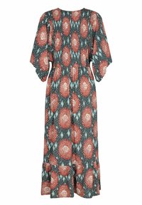 Maxikleid aus grünem Stoff mit floralem Muster, großen roten und cremefarbenen Kreisen, Glockenärmeln und einem gestuften Saum.