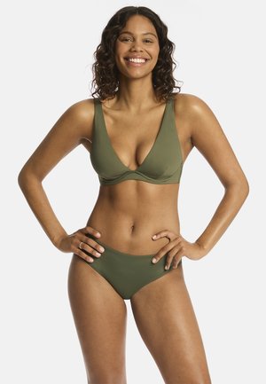 SEA LEVEL ESSENTIALS zielony