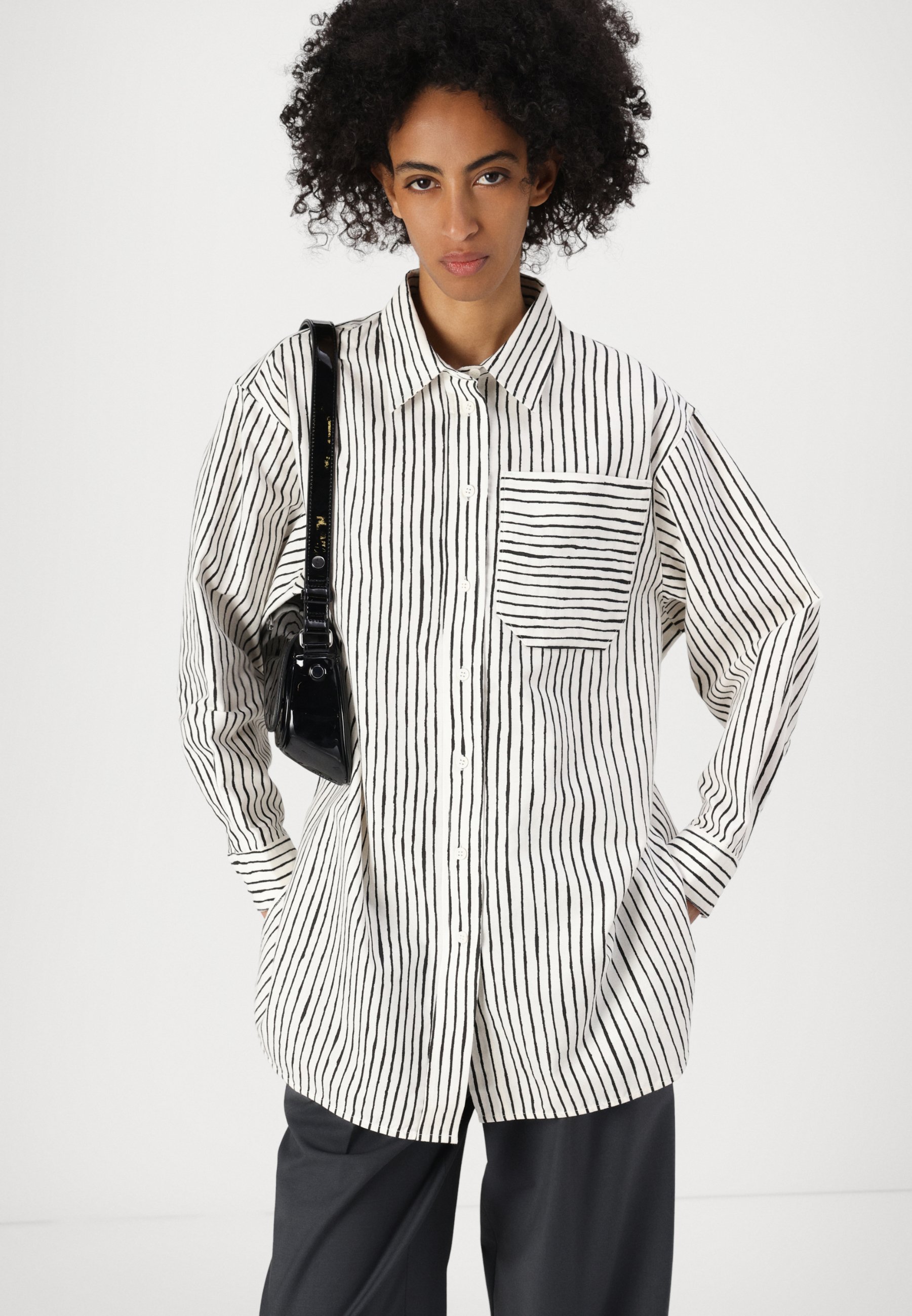 Marimekko PROFIILI AITA SHIRT - Paitapusero - off white