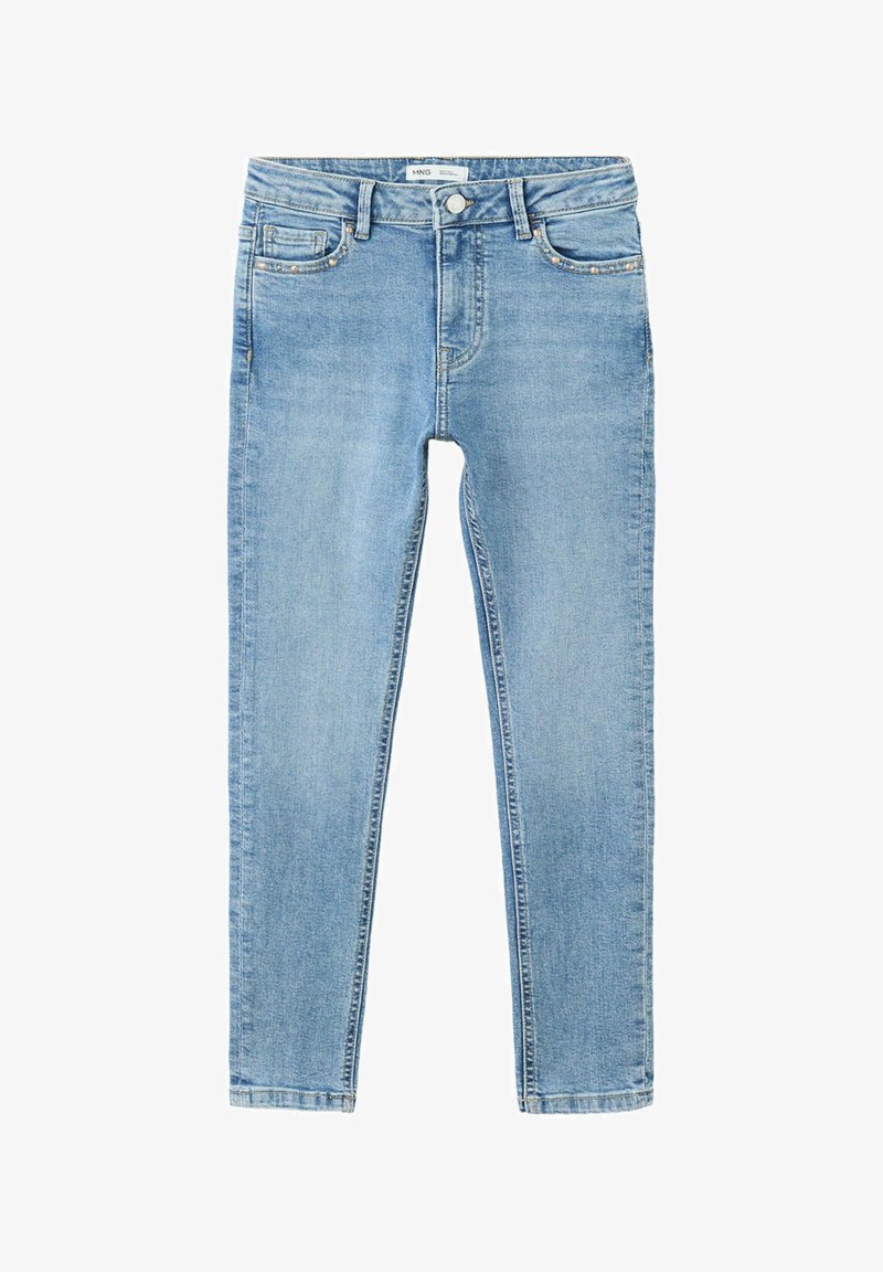 Jean en denim bleu clair avec poches avant, passants de ceinture et fermeture à bouton, présenté à plat sur fond blanc.