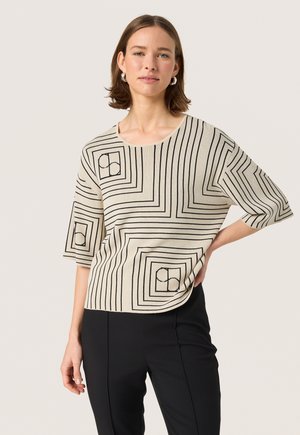 Jumper - oatmeal w black monogram