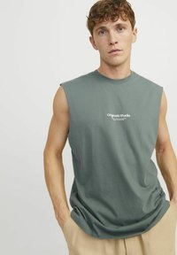 Jack & Jones JORVESTERBRO SLEEVELESS - Top - laurel wreath