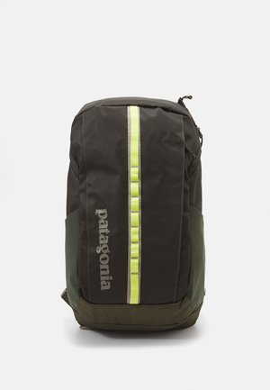 Patagonia UNISEX - Mochila de senderismo - pine needle green