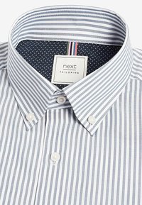 Next EASY IRON PRINTED OXFORD REGULAR FIT - Ing - white blue stripe