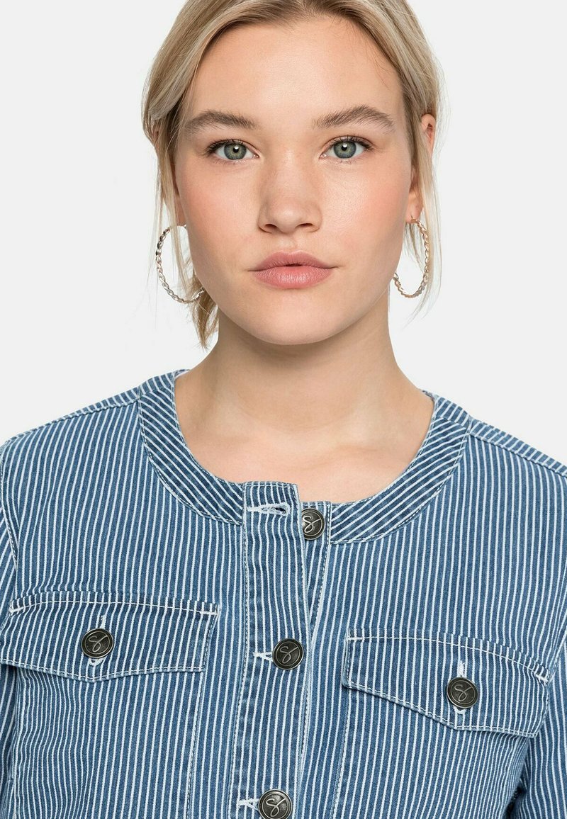 Damen Leichte Jacken | Sheego JEANS Jeansjacke blue denim - RJ31083 Damen Leichte Jacken | Sheego JEANS Jeansjacke blue denim - RJ31083