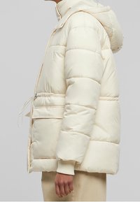 Urban Classics Vinterjacka - off-white