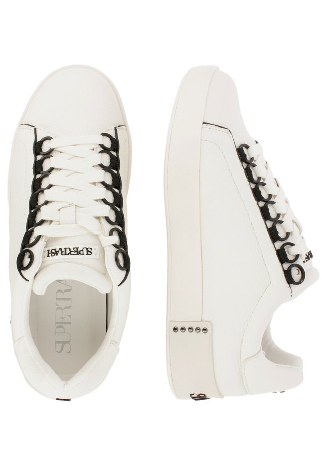 LINA CED  - Sneakers laag - wht-blk