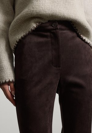 Stefanel, SLIM-FIT FORMAL TROUSERS. - Broek - dark brown
