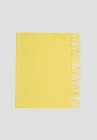 s.Oliver MIT FRANSEN - Sjaal - gelb