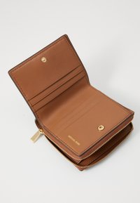 MICHAEL Michael Kors EMPIRE BIFOLD WALLET - Portafoglio - luggage