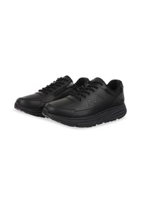 Zapatillas deportivas negras hechas de material sintético con una textura suave, presentando cordones y un detalle lateral con cremallera.