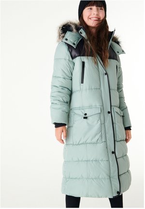 Winter coat - mint