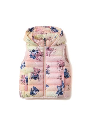 Gilet imbottito rosa pastello senza maniche con cappuccio, zip frontale e personaggi dei cartoni animati Stitch e Angel stampati su tutta la superficie.