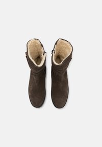 Gabor Comfort Klasszikus bokacsizmák - brown