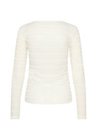 Langärmliges Oberteil in Off-White mit strukturierten, horizontalen Streifen. Gerundeter Halsausschnitt und taillierte Passform mit minimaler Detailgestaltung.