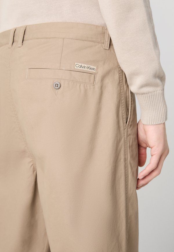 CROPPED PLEAT - Trousers - taupe gray3
